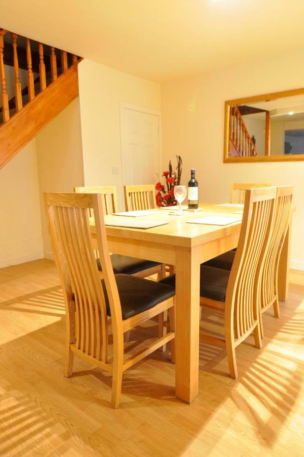 Dufftown Square Apartment Luaran gambar