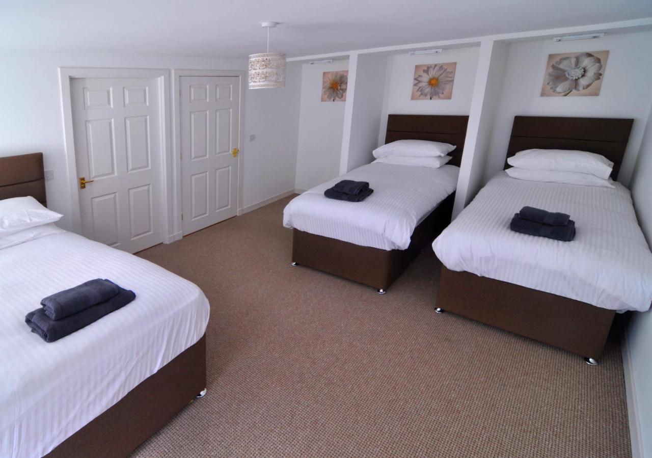Dufftown Square Apartment Luaran gambar