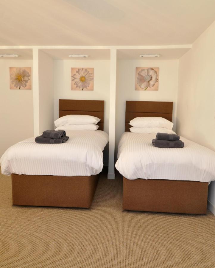 Dufftown Square Apartment Luaran gambar